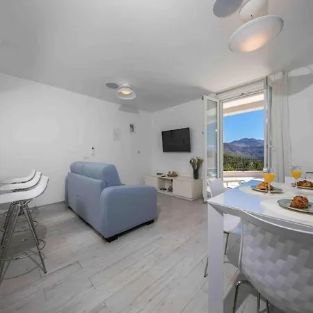 Two Bedroom With Swimming Pool